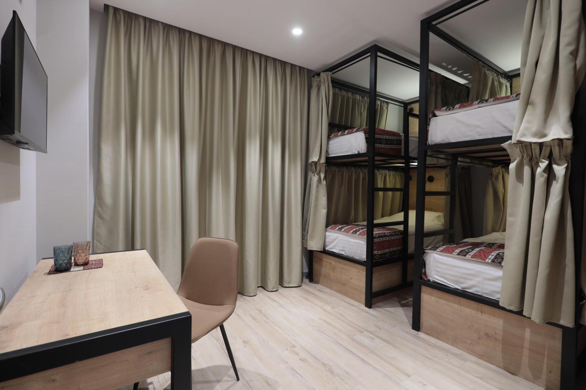 Andor Hotel 4*